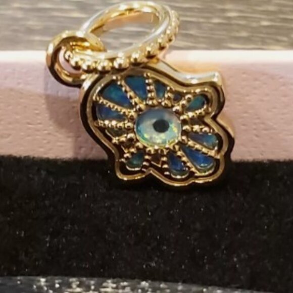 AUTH PANDORA Moments Opalescent Blue Hamsa Hand Dangle Charm 762699C01 - Picture 9 of 16